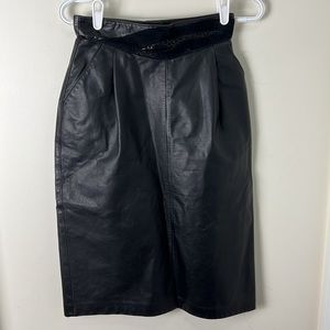 Vintage leather High Waist Midi Skirt Size Small